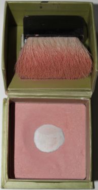 Benefit Boxed Powder in Dandelion