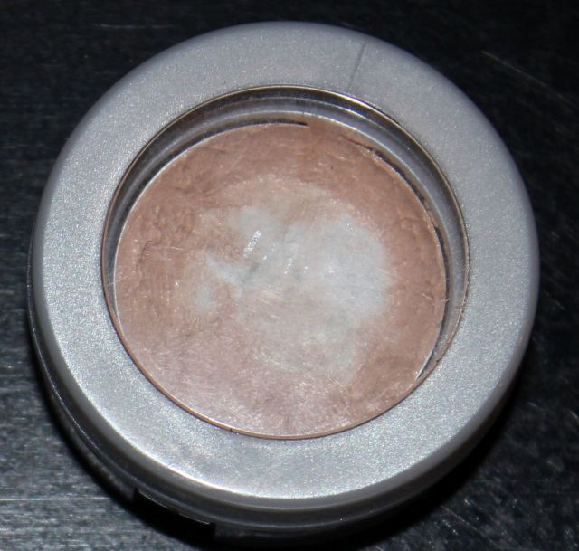 Pur Minerals Disappearing Act in Light