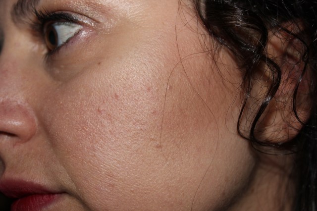 ELF Studio Contour Palette applied with ELF Beautifully Bare Blending Brush