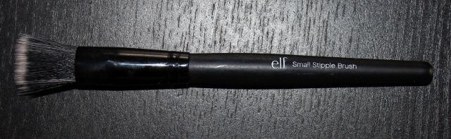 ELF Small Stipple Brush
