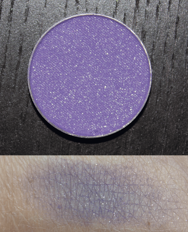 Red Apple Lipstick Violet Femme Eye Shadow