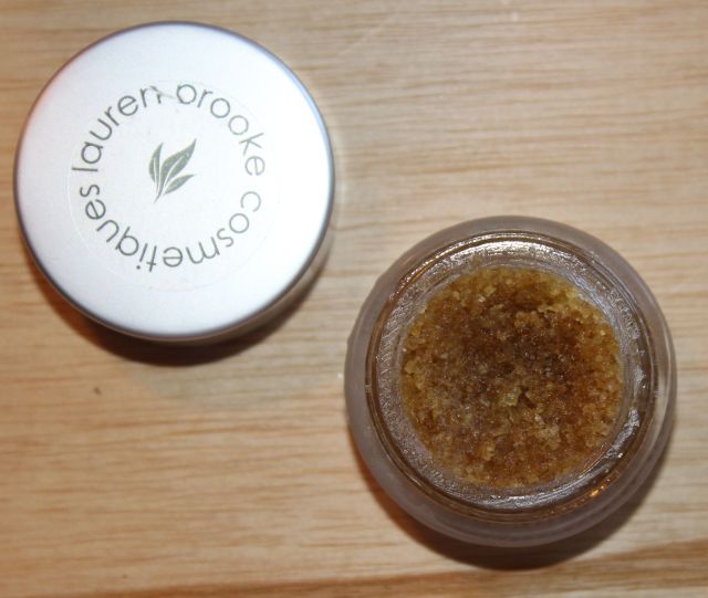 Lauren Brooke Sweet Chai Lip Scrub